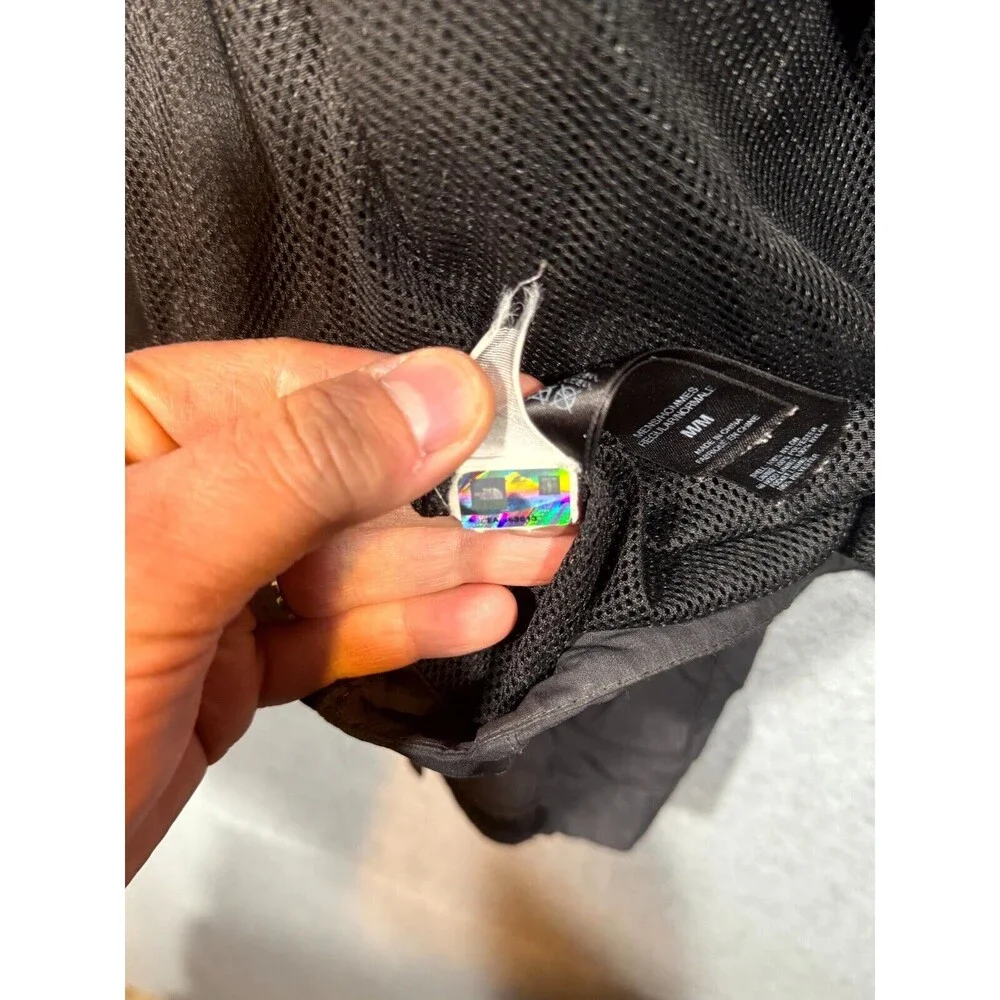 The North Face Windbreaker Jacket Men's Medium Black Mesh‎ Lined Hooded Full Zip